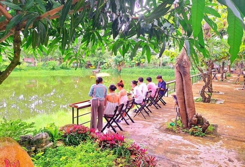 استراحتگاه Tina Lakeside Ao đôi Phước Hải
