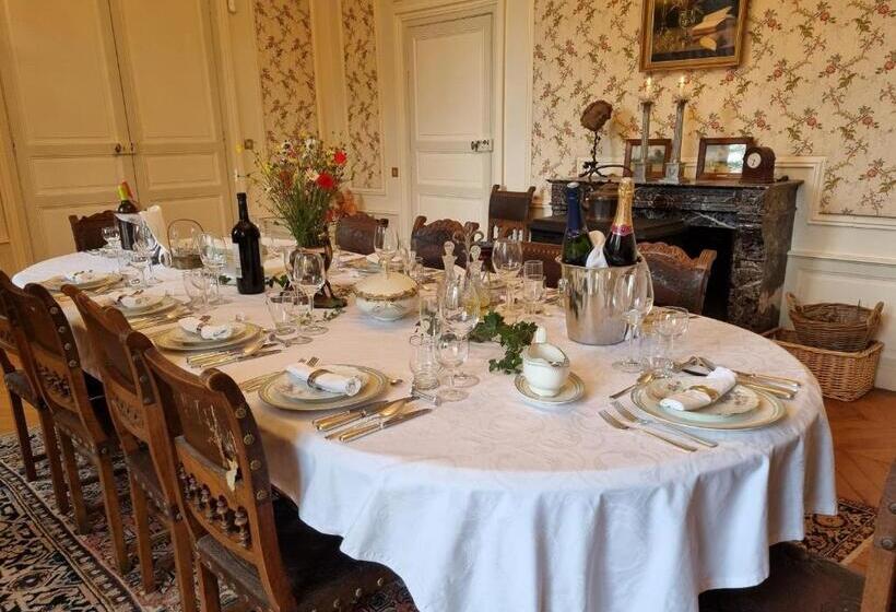 Bed and Breakfast Chateau Le Plessis