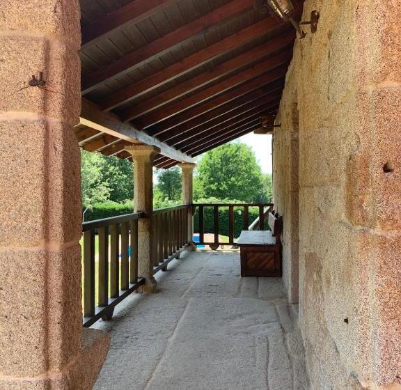 민박 Habitación Para 4 Personas En Casa De Campo. Baño Privado Y Balcón. Piscina