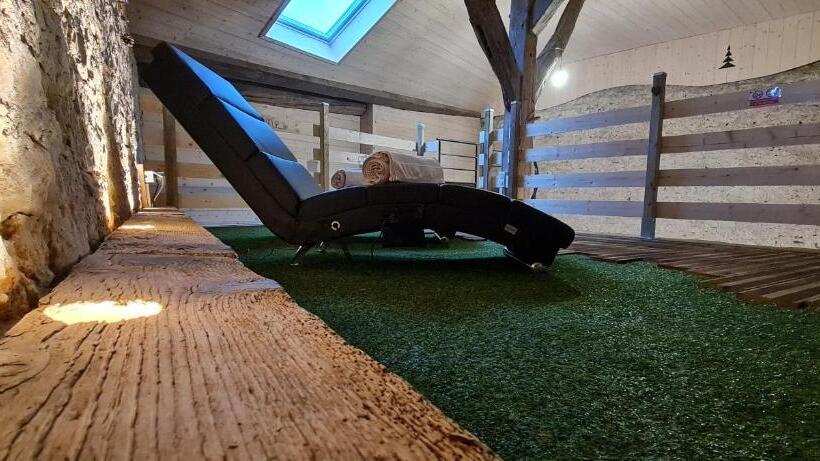 Bed and Breakfast La Cabane Et Spa Chez Jules