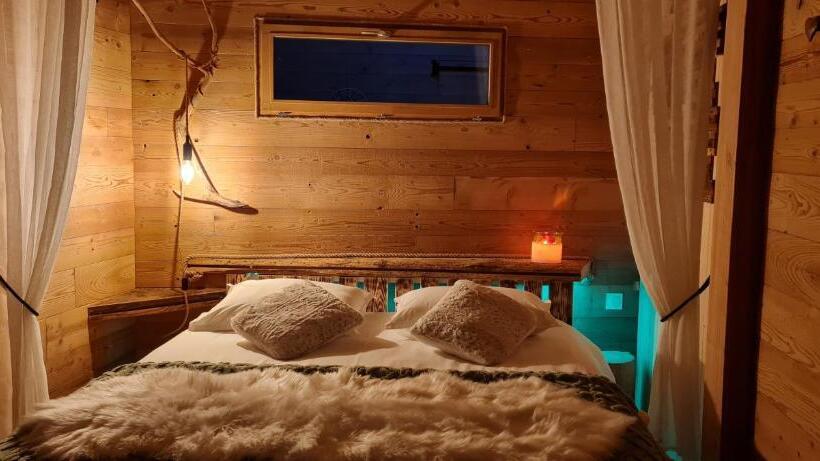Bed and Breakfast La Cabane Et Spa Chez Jules