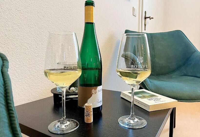 ベッドアンドブレックファースト Pension 1595 Im Weingut Botzet