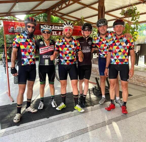 El Hotel De Los Ciclistas