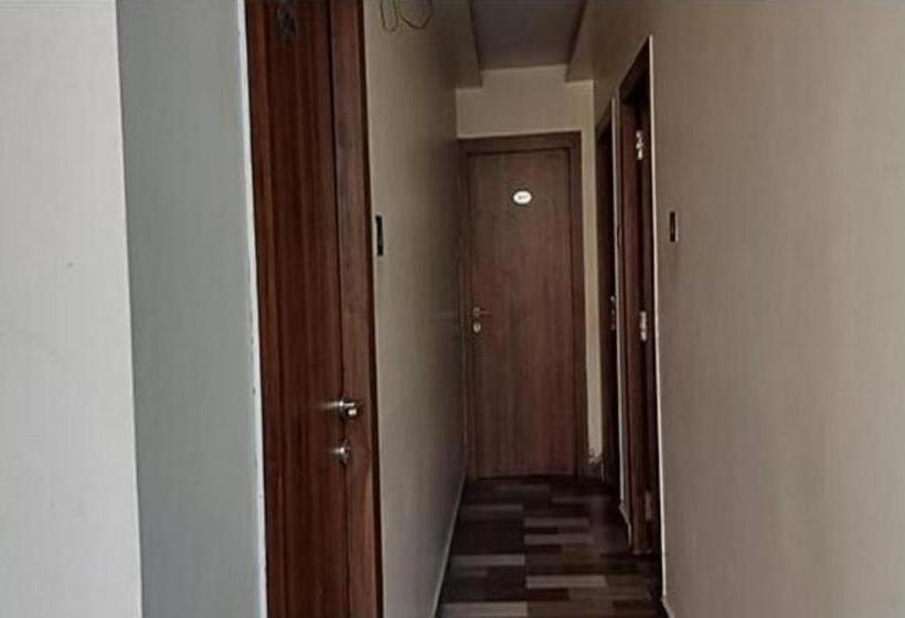 Fabhotel Vennela Inn