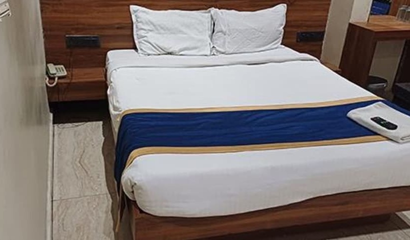 Fabhotel Vennela Inn