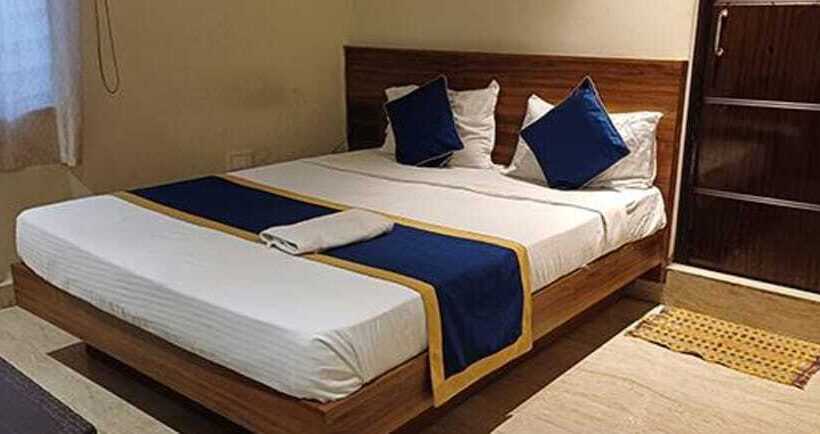 Fabhotel Vennela Inn