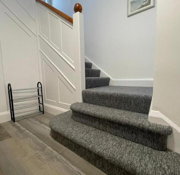 ホテル Alban Suites