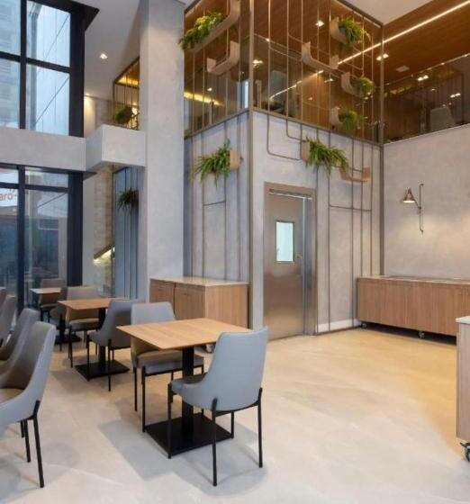 ホテル Apartamento Duplo Luxo Com Jacuzi 6 Lugares