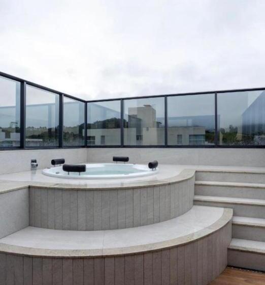 ホテル Apartamento Duplo Luxo Com Jacuzi 6 Lugares