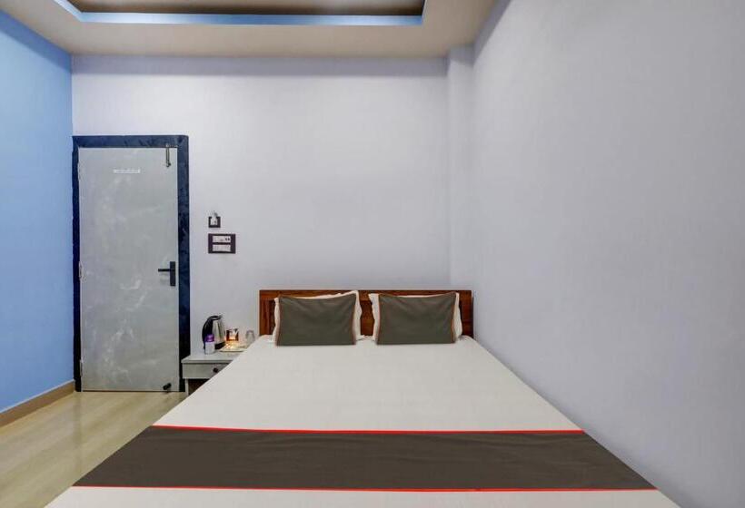 هتل Super Collection O Ashirbad Lodge