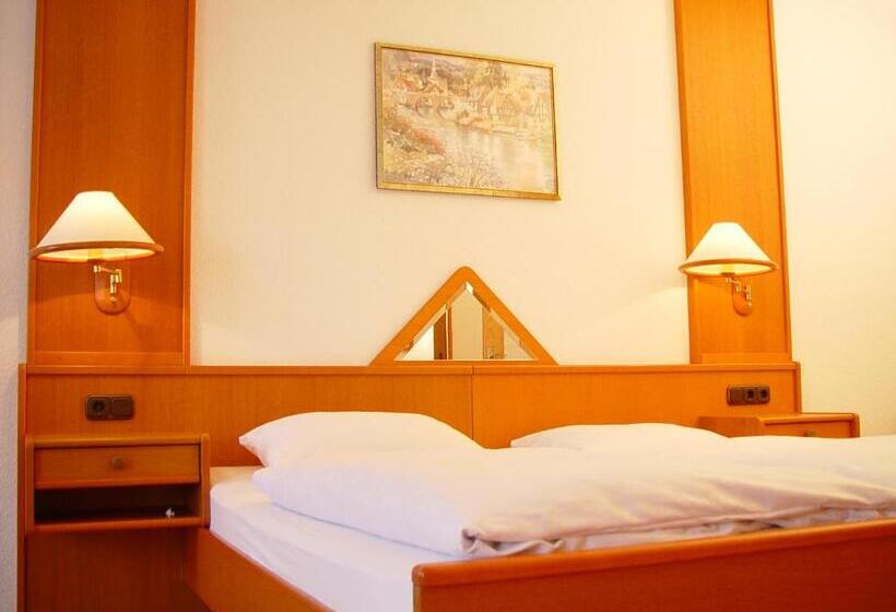 فندق Gasthaus Debelius Beltershausen