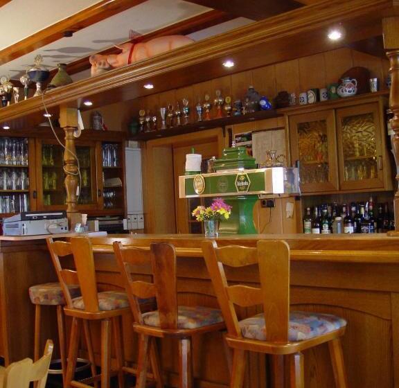 בית מלון כפרי Gasthaus Debelius Beltershausen