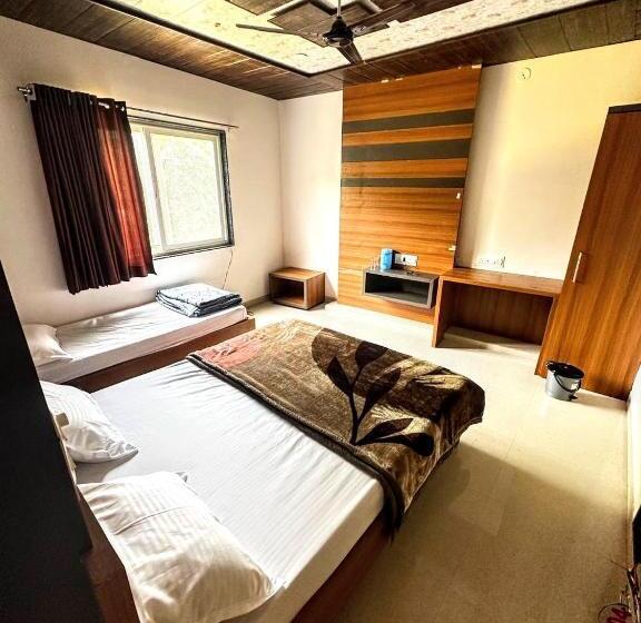 Отель Green View