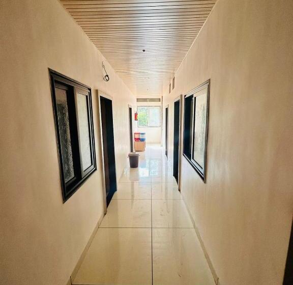 Отель Green View