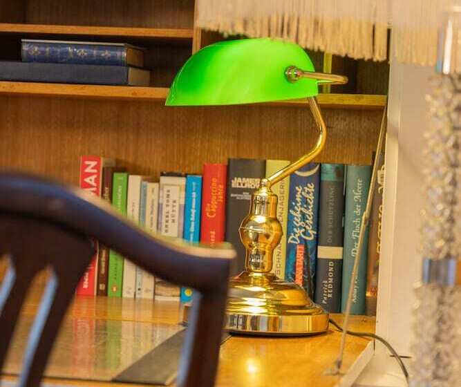 هتل Gästehaus Englischer Garten