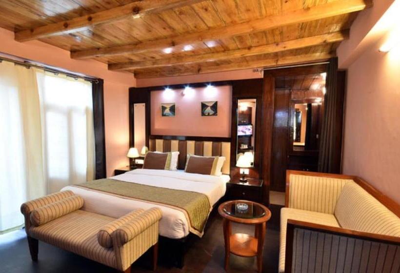 酒店 H. K. Legacy Nainital