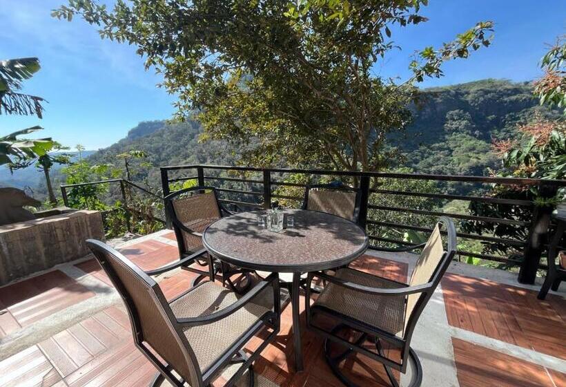 בית מלון כפרי La Palapa & Posada Mía