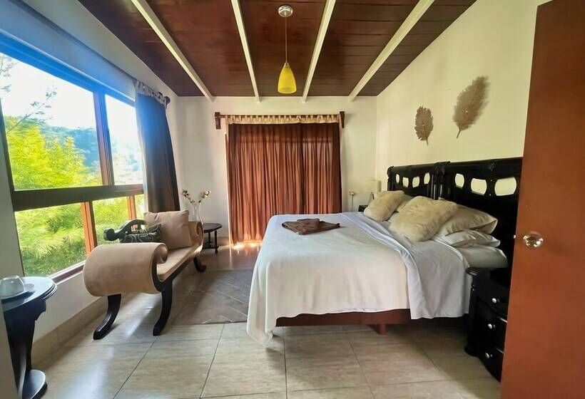 בית מלון כפרי La Palapa & Posada Mía