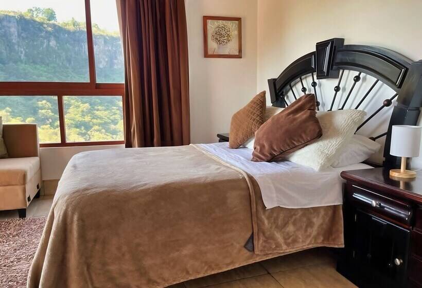 בית מלון כפרי La Palapa & Posada Mía