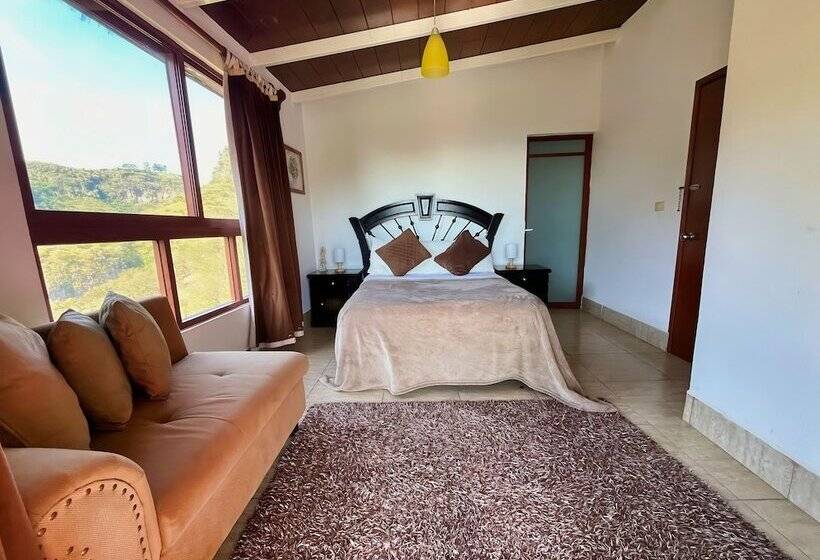 בית מלון כפרי La Palapa & Posada Mía