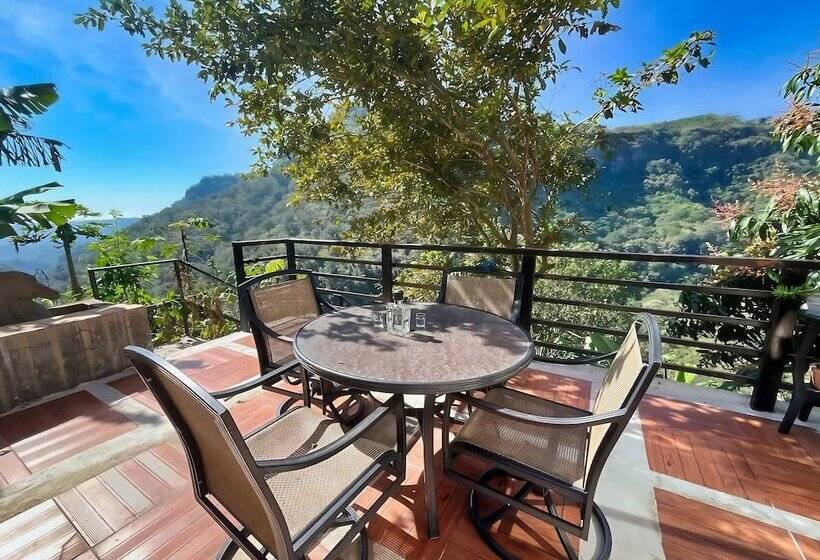 בית מלון כפרי La Palapa & Posada Mía