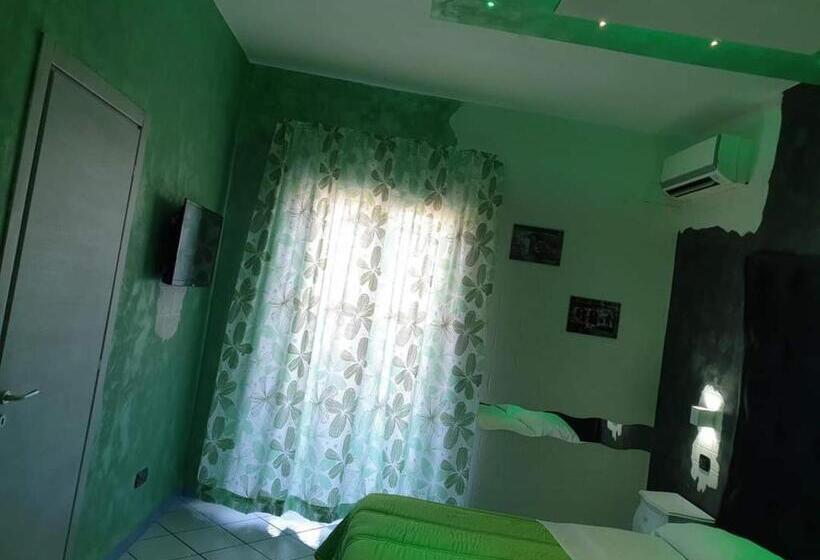 בית מלון כפרי New Colibrì