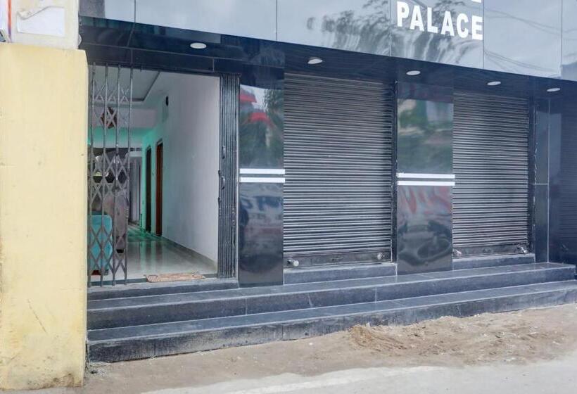 Отель Oyo Flagship Pratima Palace