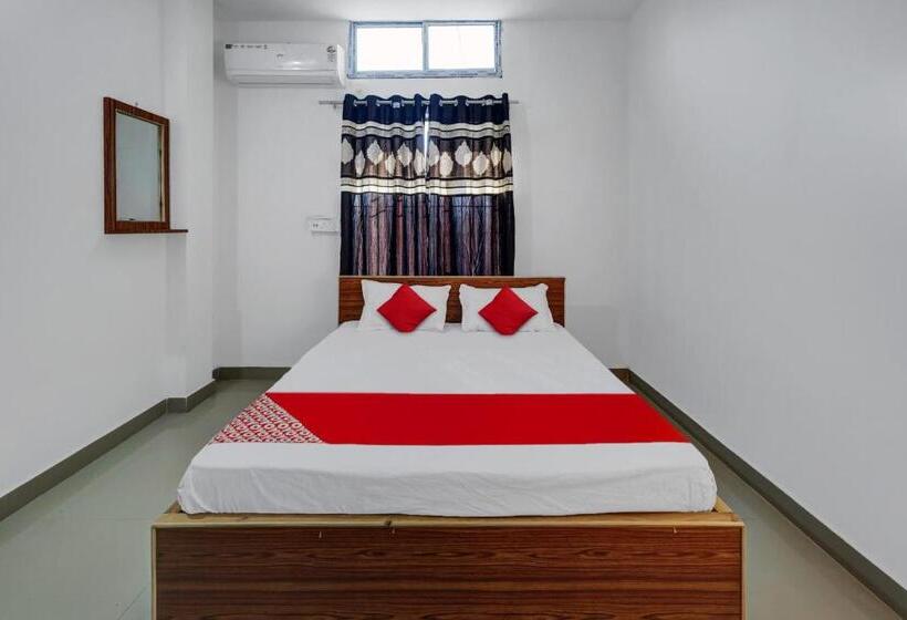 هتل The Mahalaxmi Inn