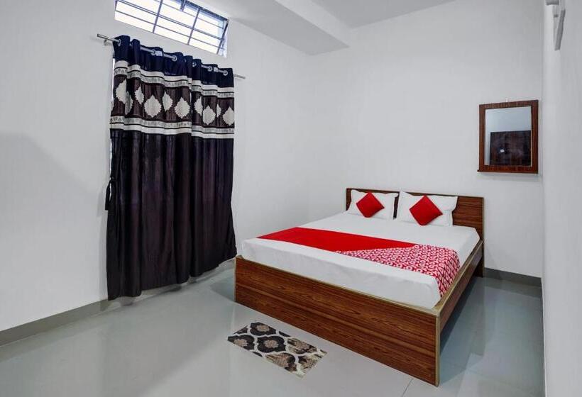 هتل The Mahalaxmi Inn