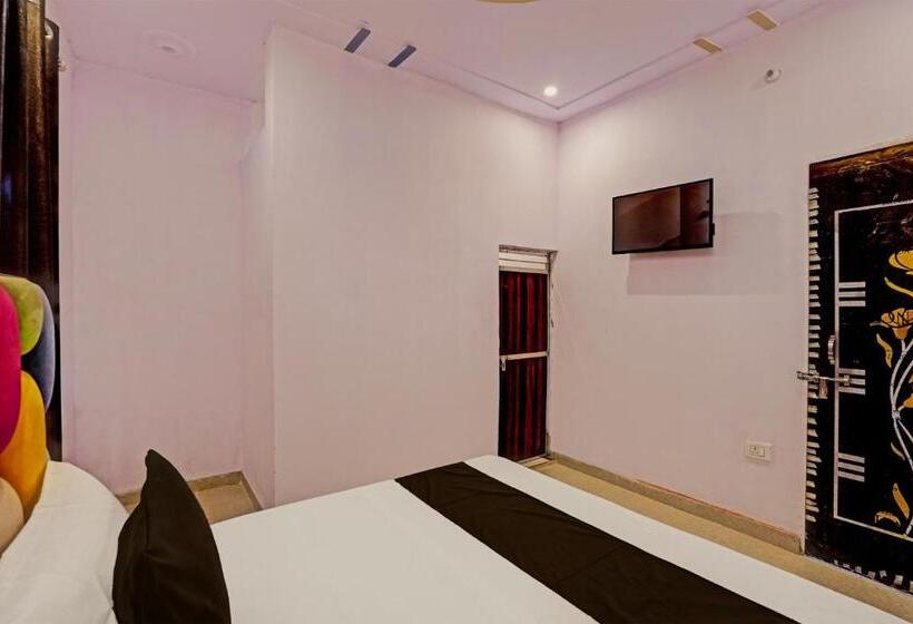 Отель Oyo The Grand View