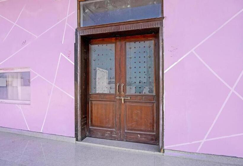 Отель Oyo The Grand View