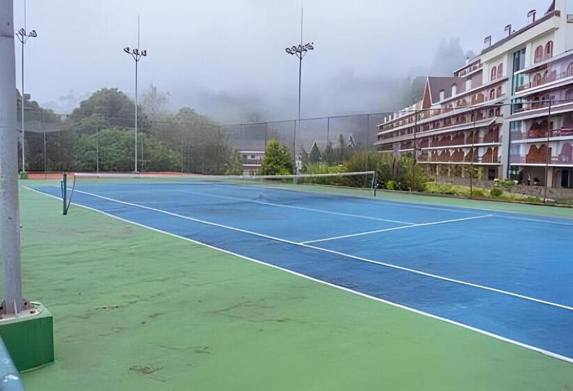 Отель Quatre Saison 308