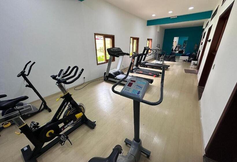 ホテル Quatre Saison 308