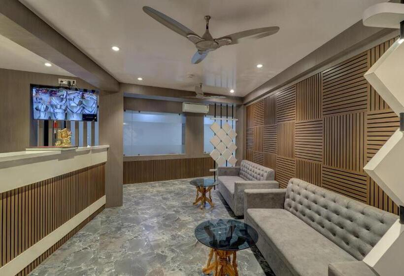 酒店 Shree Residency Lodging & Boarding