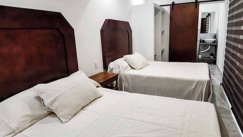 فندق Vagón Resort