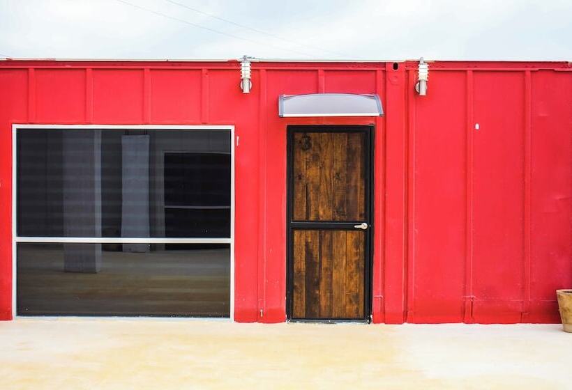 فندق Vagón Resort