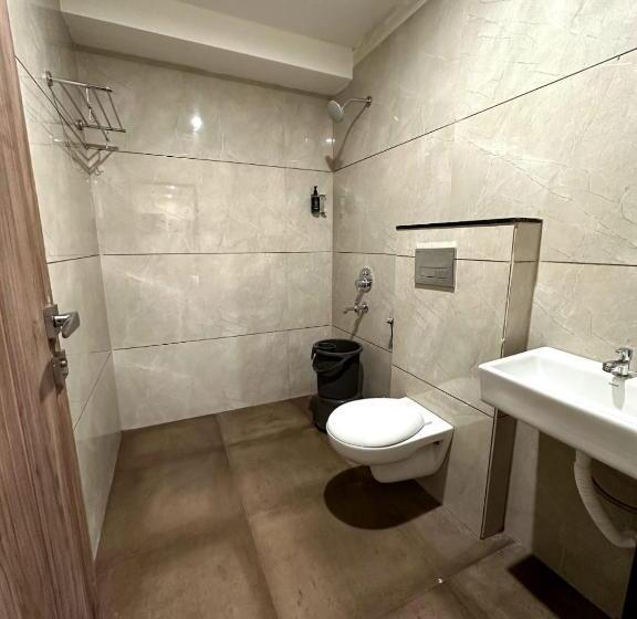 Hotel Yashraj Paradise