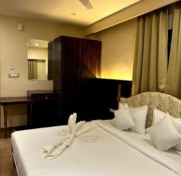 Hotel Yashraj Paradise