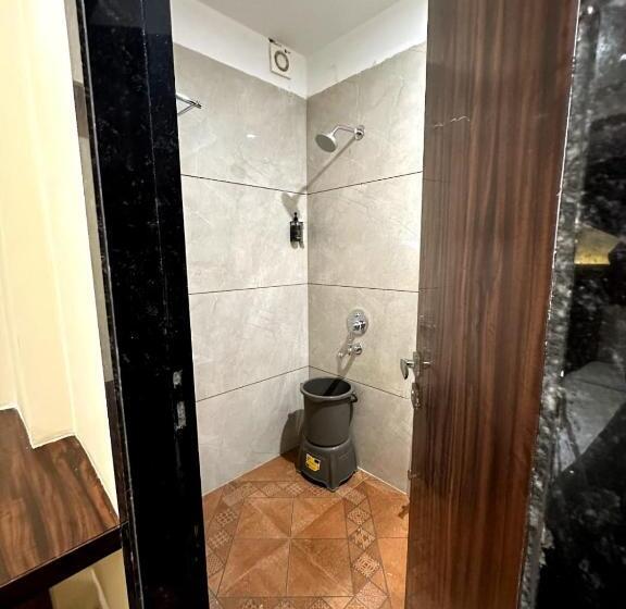 Hotel Yashraj Paradise