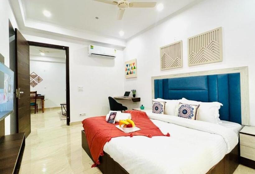 호텔 Zen Suites   Golf Course Road Gurgaon