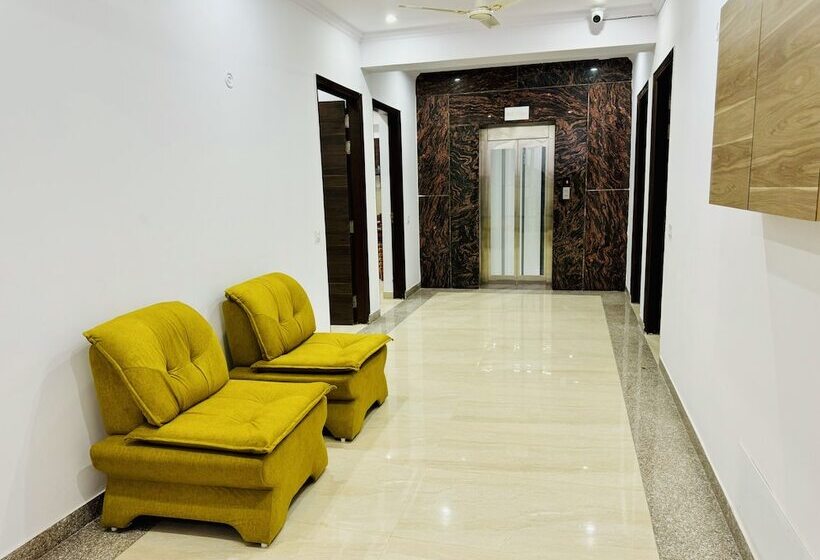 호텔 Zen Suites   Golf Course Road Gurgaon