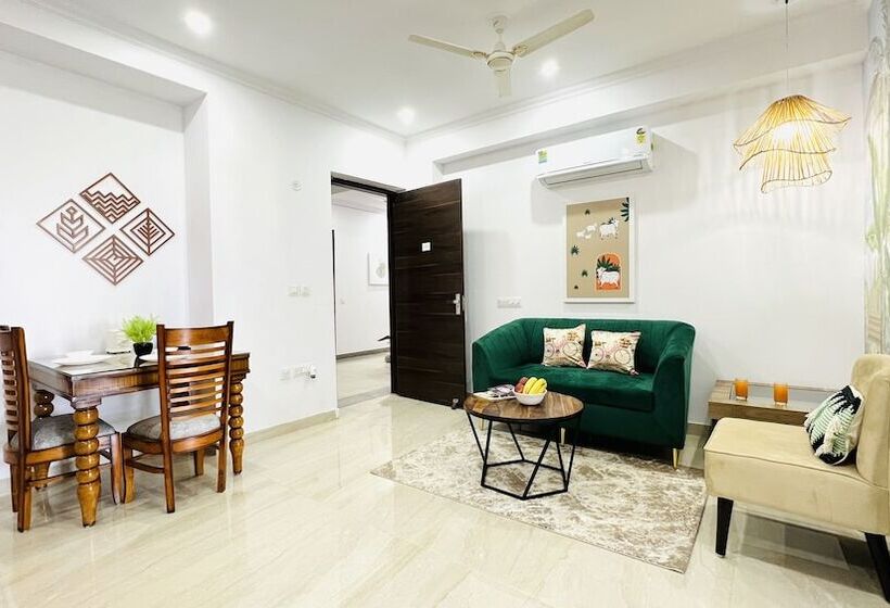 호텔 Zen Suites   Golf Course Road Gurgaon