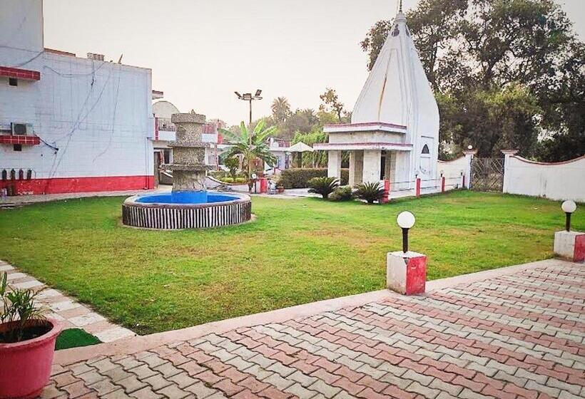 Indraprastha Hotel & Restaurant