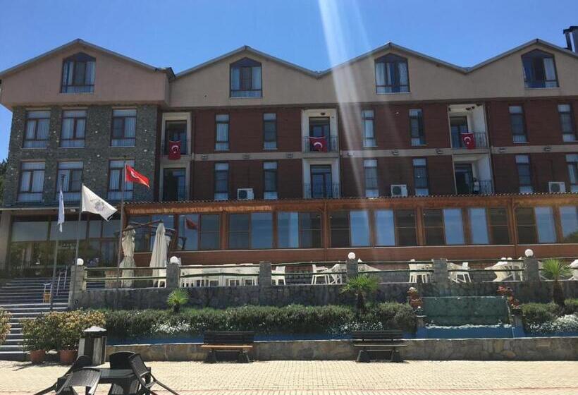 Kazdağ Göknar Otel