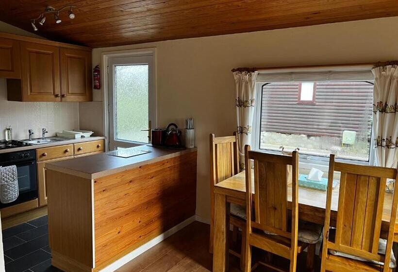 Old Mill Retreat, By River/sea/country Nr Barmouth Dogs