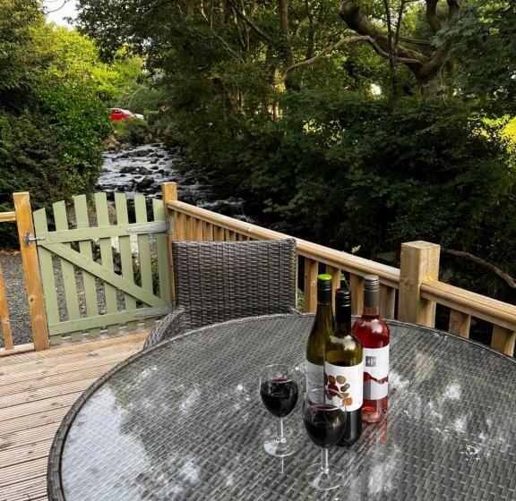 Old Mill Retreat, By River/sea/country Nr Barmouth Dogs