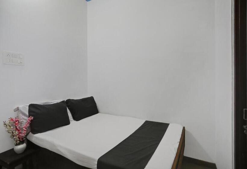 Oyo Hotel R K Shahpura