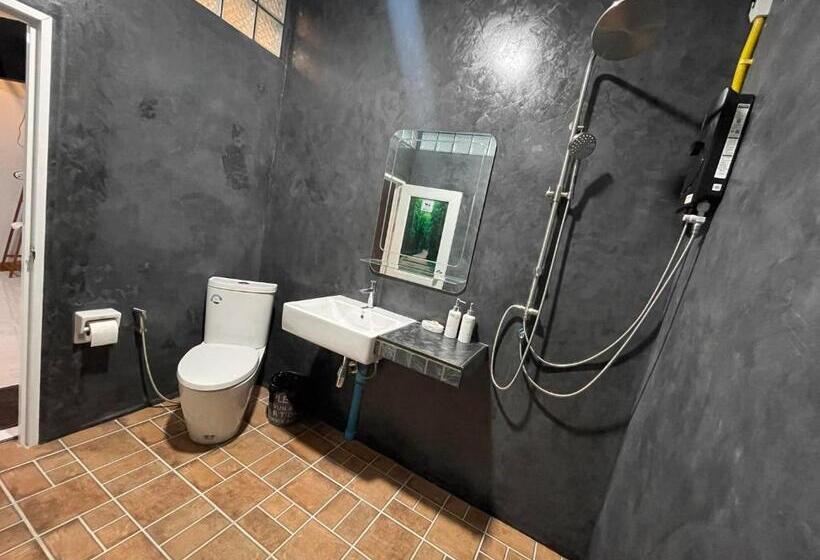 펜션 บ้านระเบียงเลหลังสวน Room B