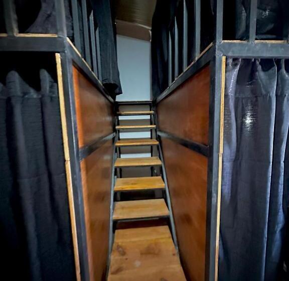 بنسيون Blasina El Valle