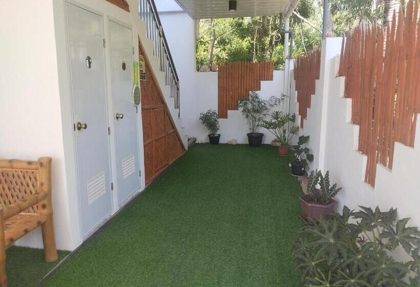 膳宿费 Blue Pagoda Rooms